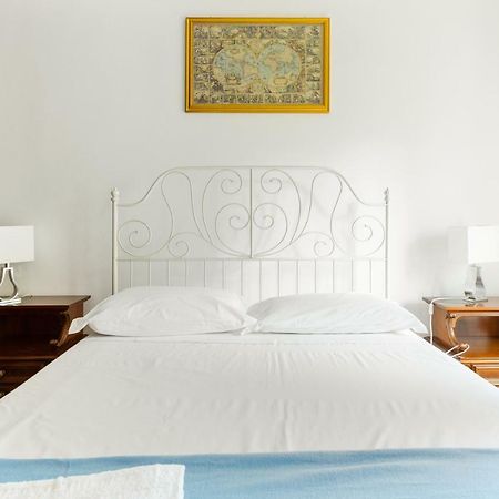 Apartamento Bright Flat With Shared Garden Milán Exterior foto
