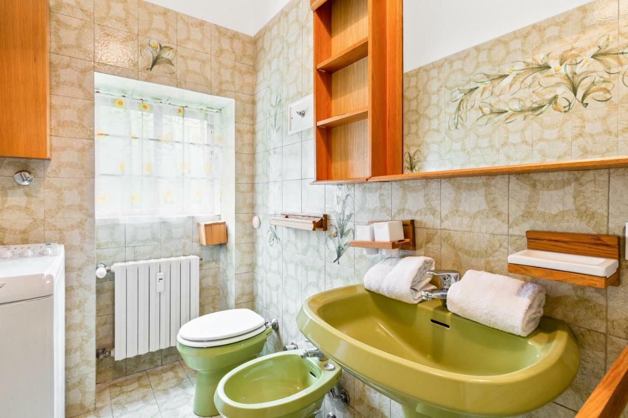 Apartamento Bright Flat With Shared Garden Milán Exterior foto